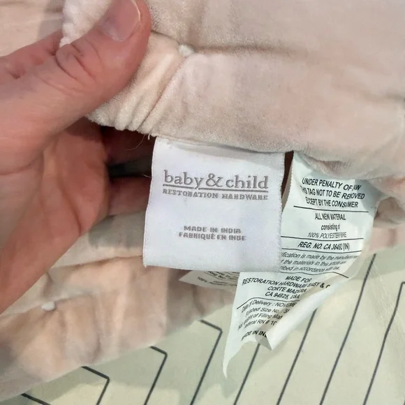 Restoration Hardware Baby & Child Pink Velveteen Quilt - Picture 4 of 9